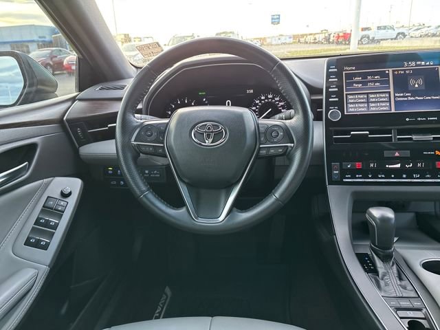 Used 2021 Toyota Avalon XLE image 13