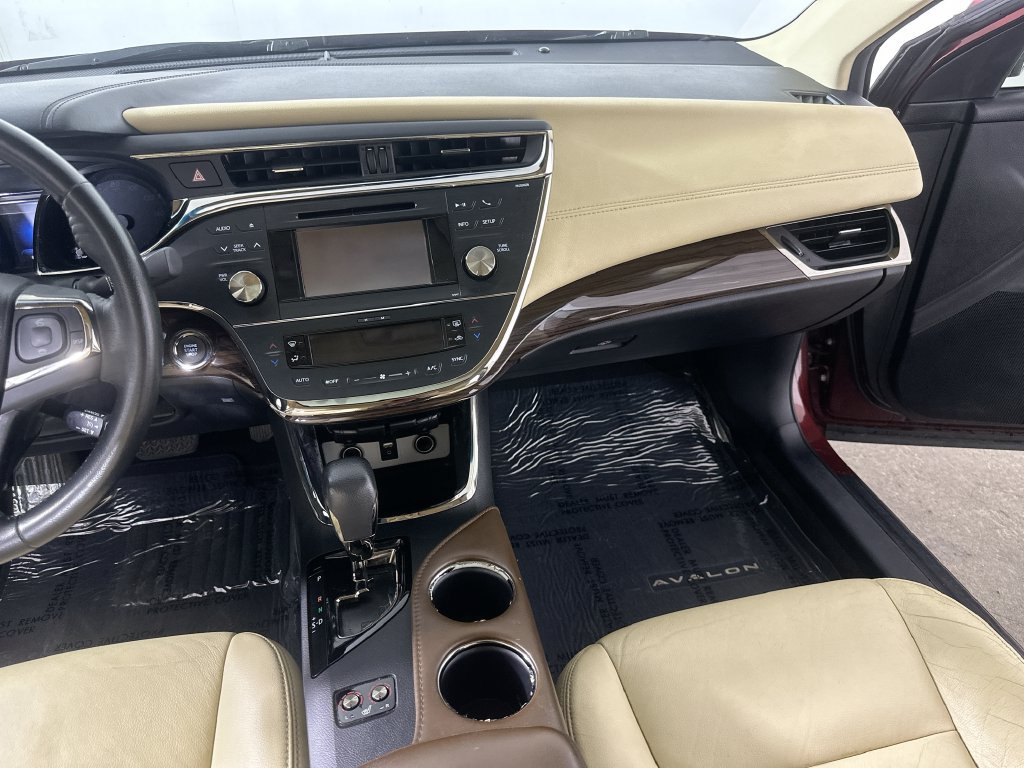 Used 2014 Toyota Avalon XLE Premium FWD image 21