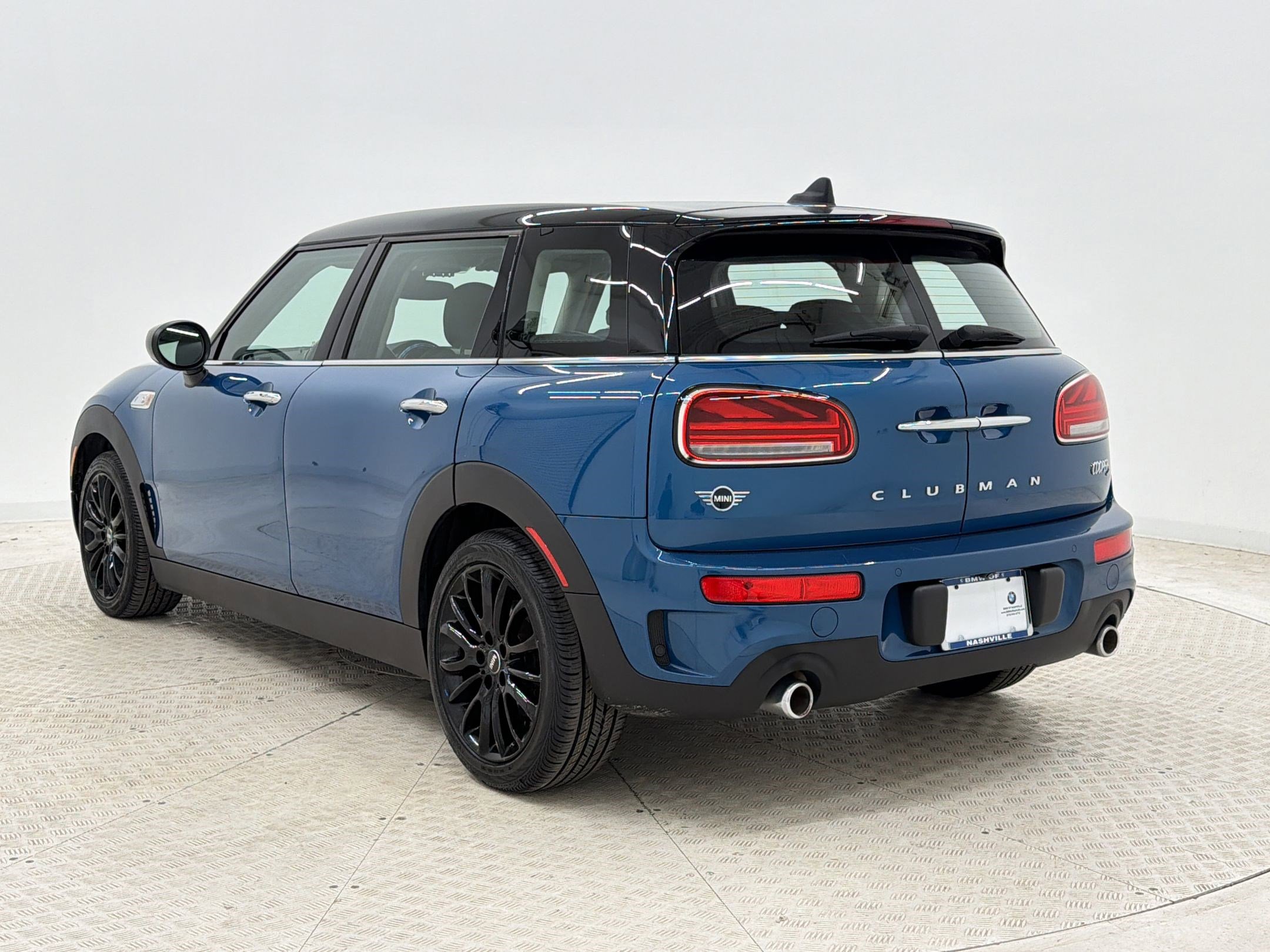 Certified 2024 MINI Cooper Clubman S FWD image 3
