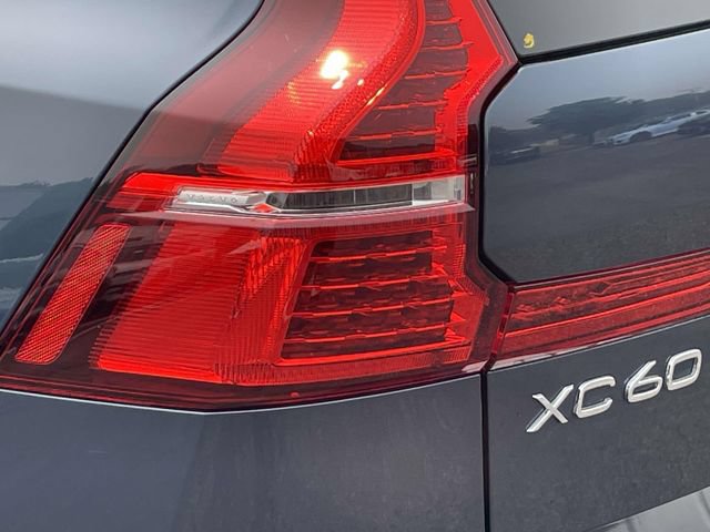Used 2024 Volvo XC60 T8 Plus w/ Protection Package Premier AWD/4WD image 10