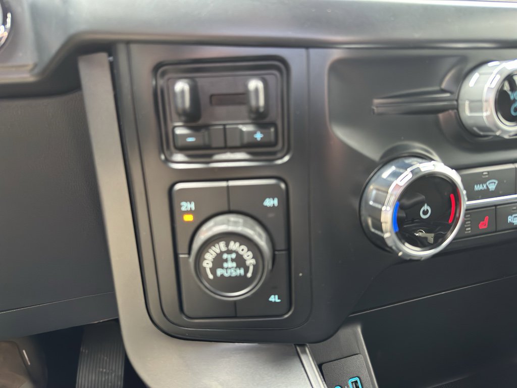 Used 2024 Ford F150 XLT w/ Equipment Group 302A MID image 19