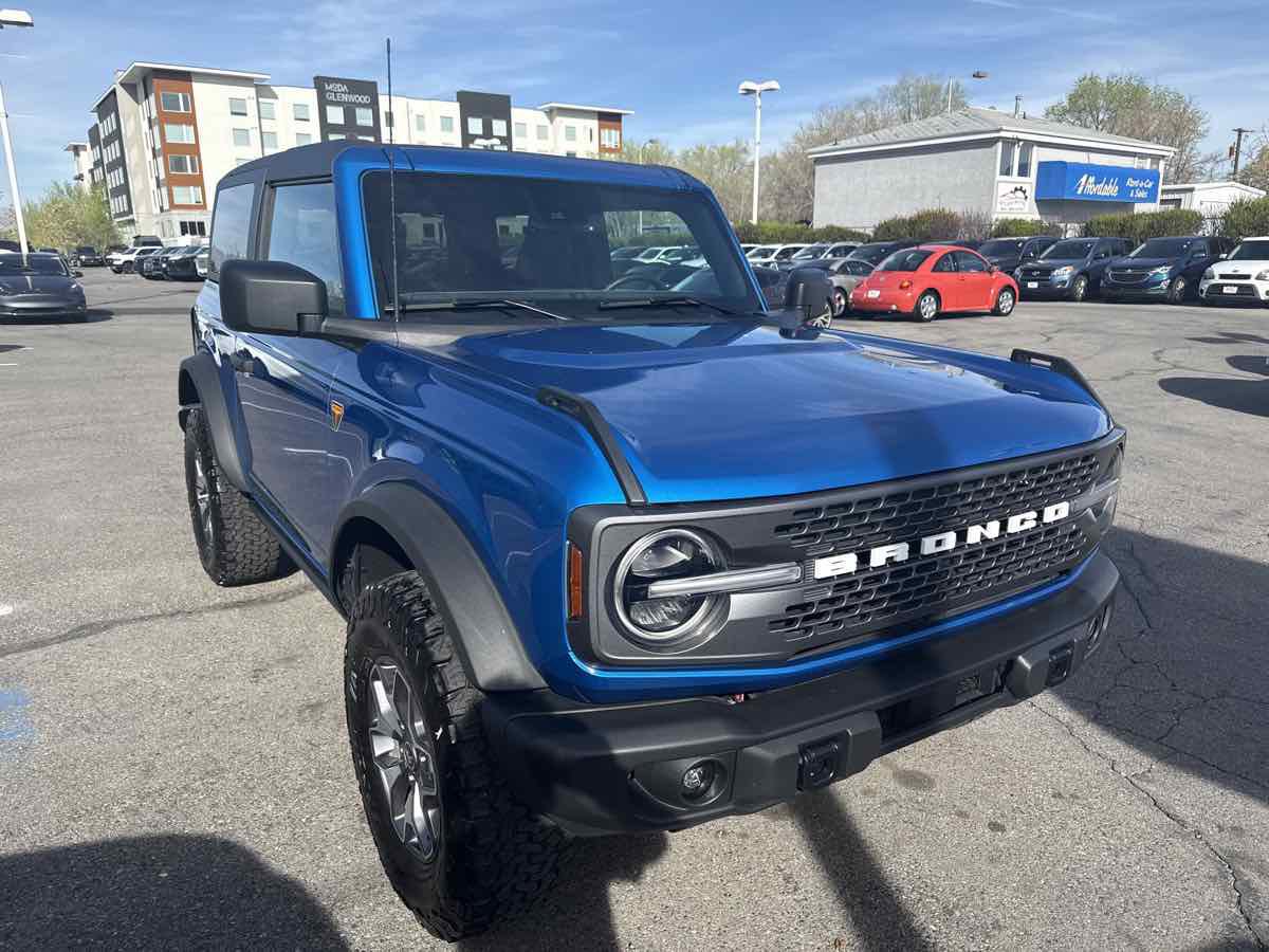 Used 2023 Ford Bronco Badlands image 4