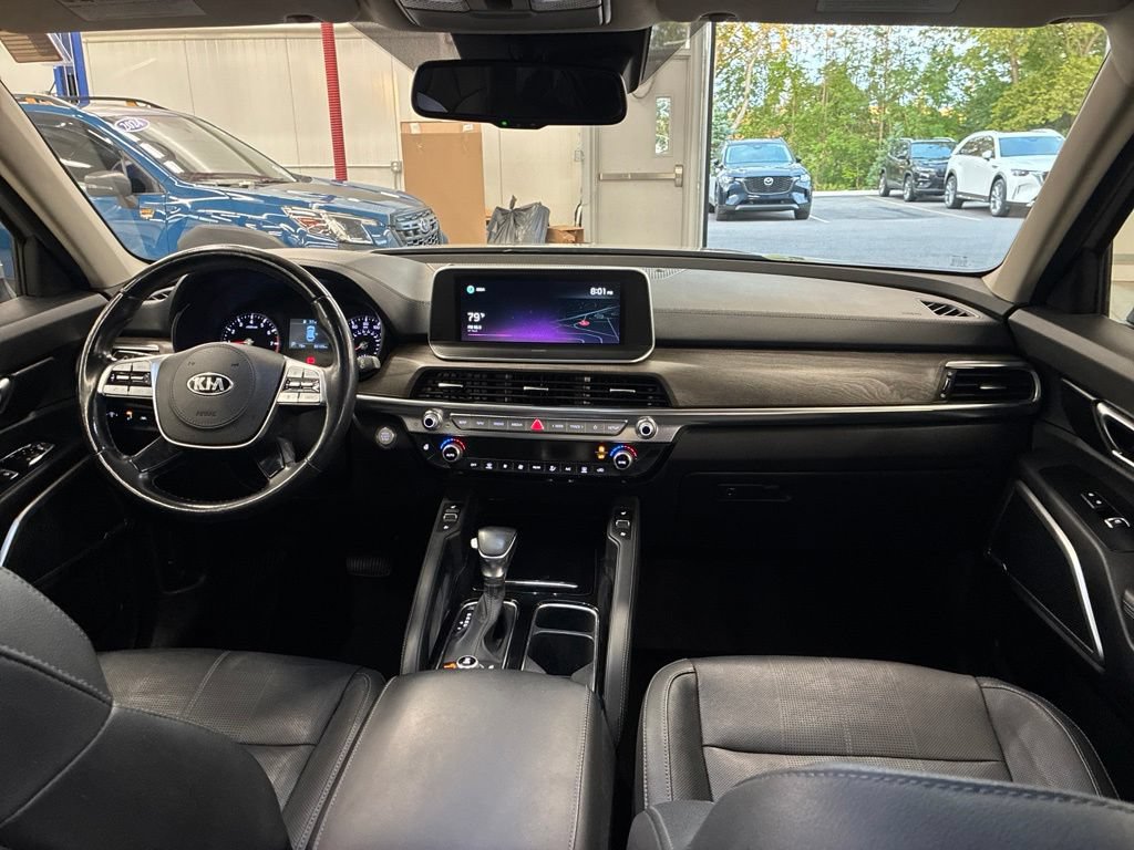 Certified 2021 Kia Telluride EX w/ EX Premium Package AWD/4WD image 19