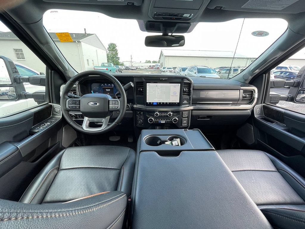Used 2025 Ford F350 Lariat w/ Camper Package AWD/4WD image 31
