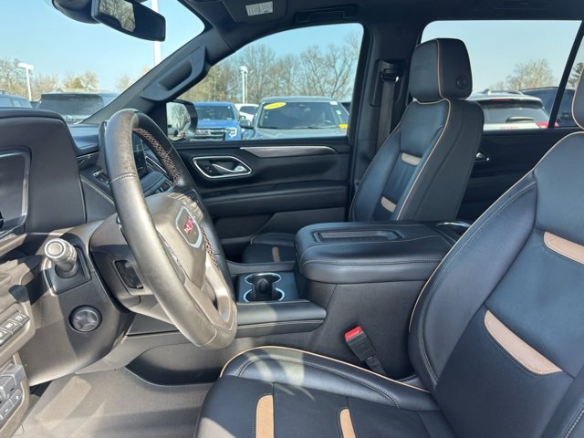 Used 2024 GMC Yukon XL AT4 w/ AT4 Premium Plus Package image 12