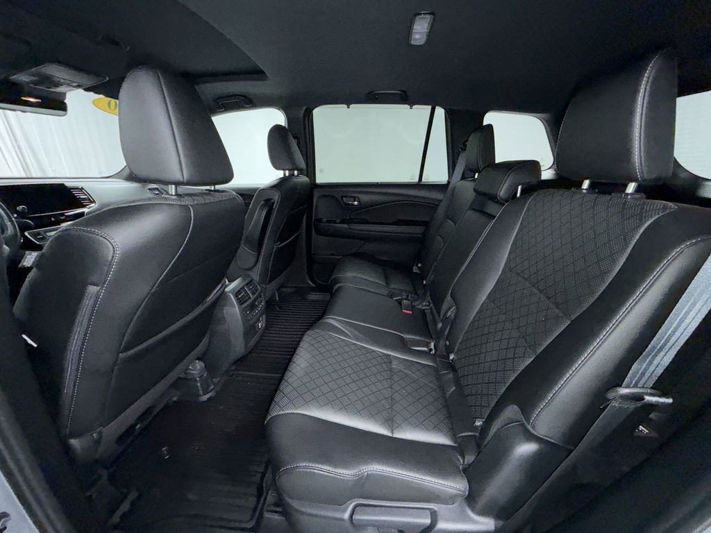 Used 2020 Honda Passport Touring image 12