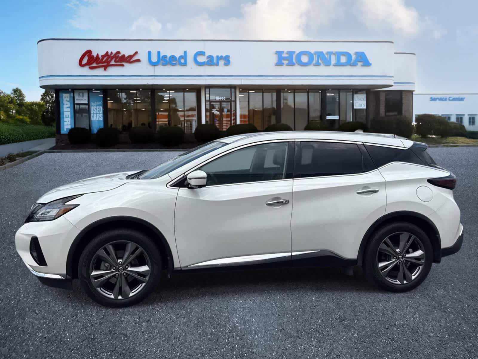 Used 2020 Nissan Murano Platinum AWD/4WD image 3