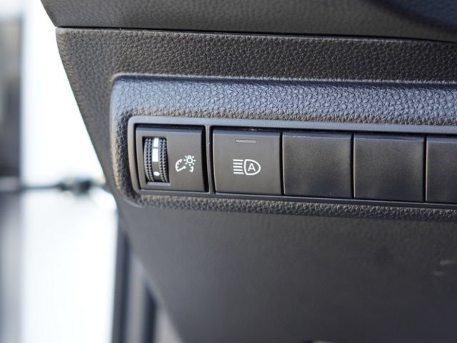 Used 2024 Toyota Corolla LE FWD image 19