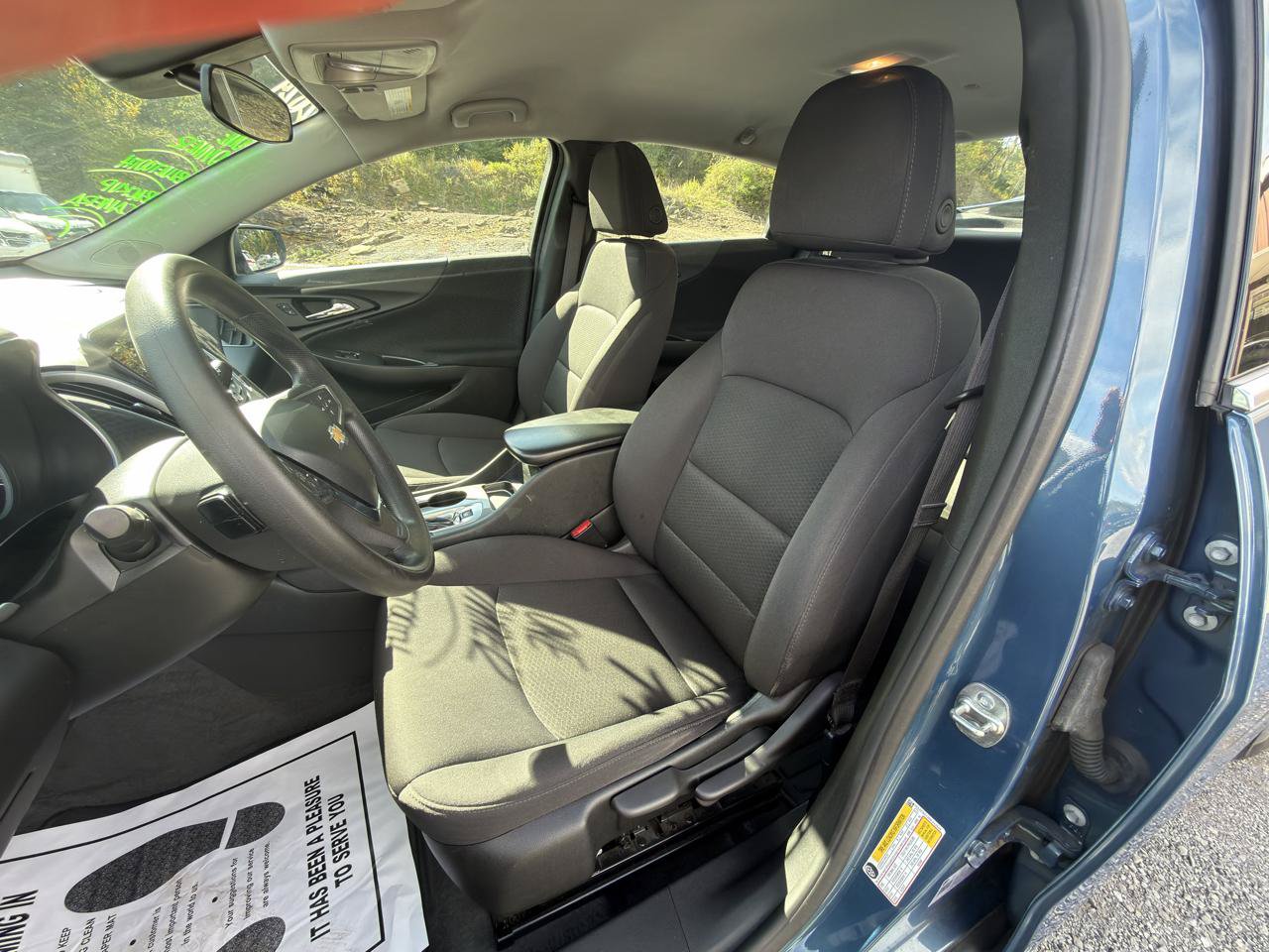Used 2024 Chevrolet Malibu LS FWD image 17