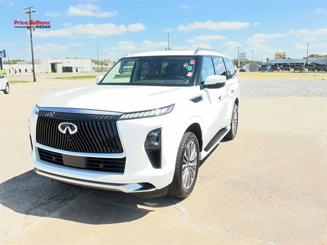Used 2025 INFINITI QX80 Sensory image 21