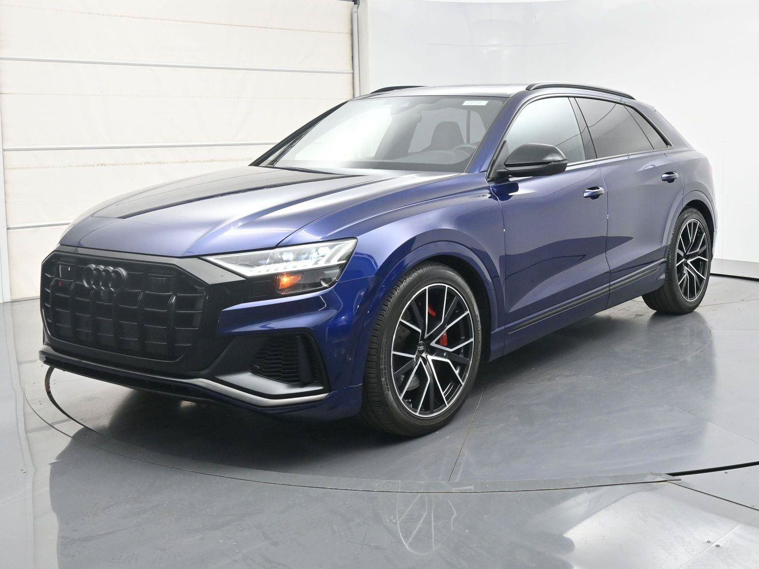 Used 2023 Audi SQ8 Premium Plus AWD/4WD image 2
