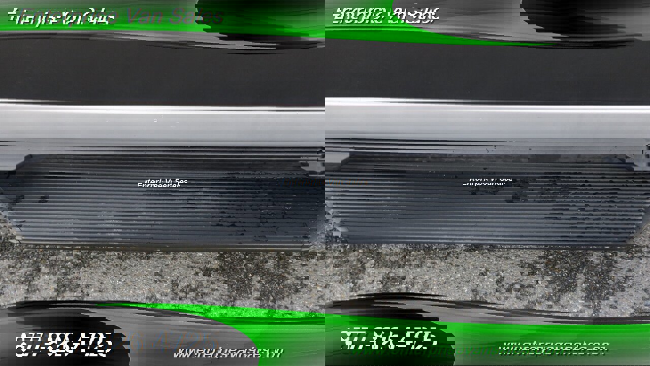 Used 2024 Ford Transit 350 XLT image 12