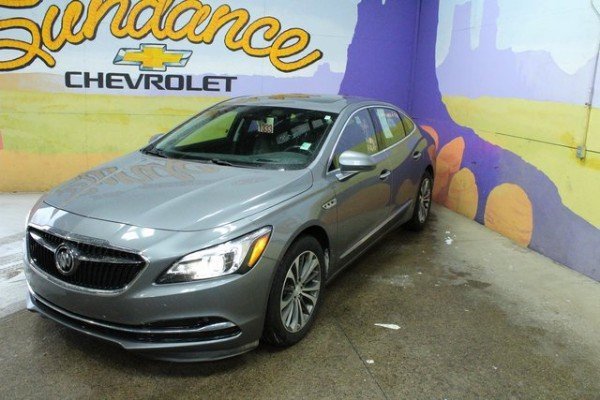 Used 2019 Buick LaCrosse Premium image 8