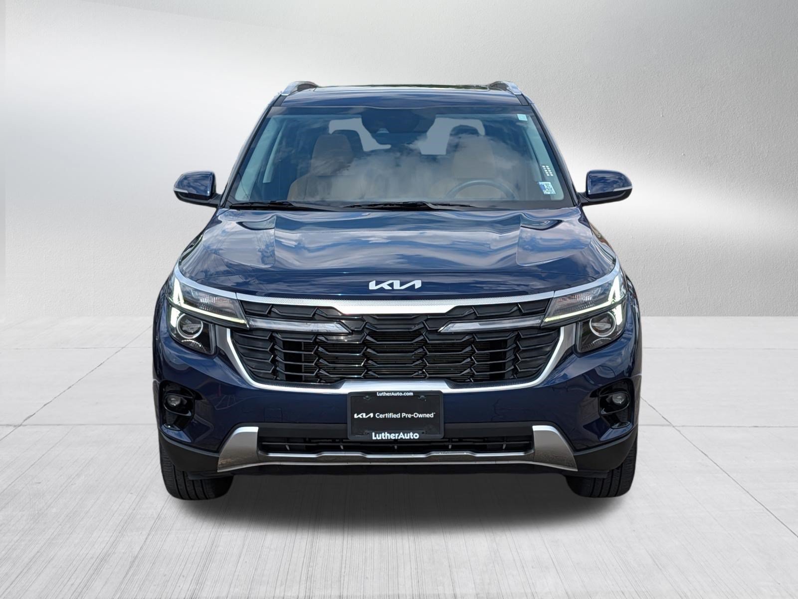 Certified 2024 Kia Seltos EX AWD/4WD image 2