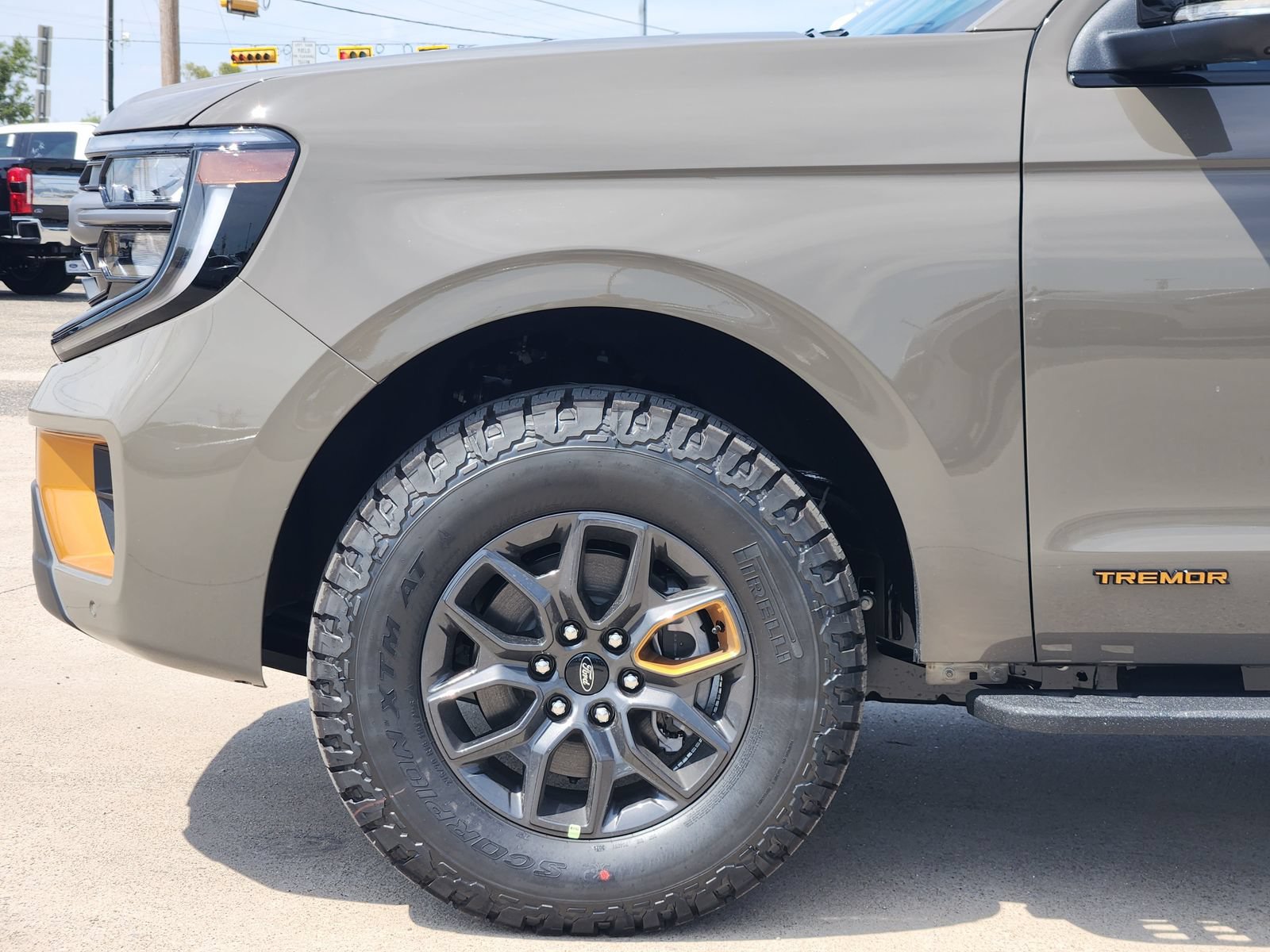 New 2027 Ford Expedition Tremor w/ Driver's Package AWD/4WD image 9