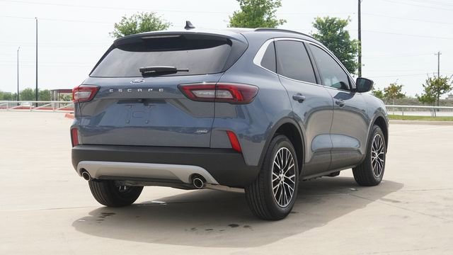 Used 2025 Ford Escape SE image 9