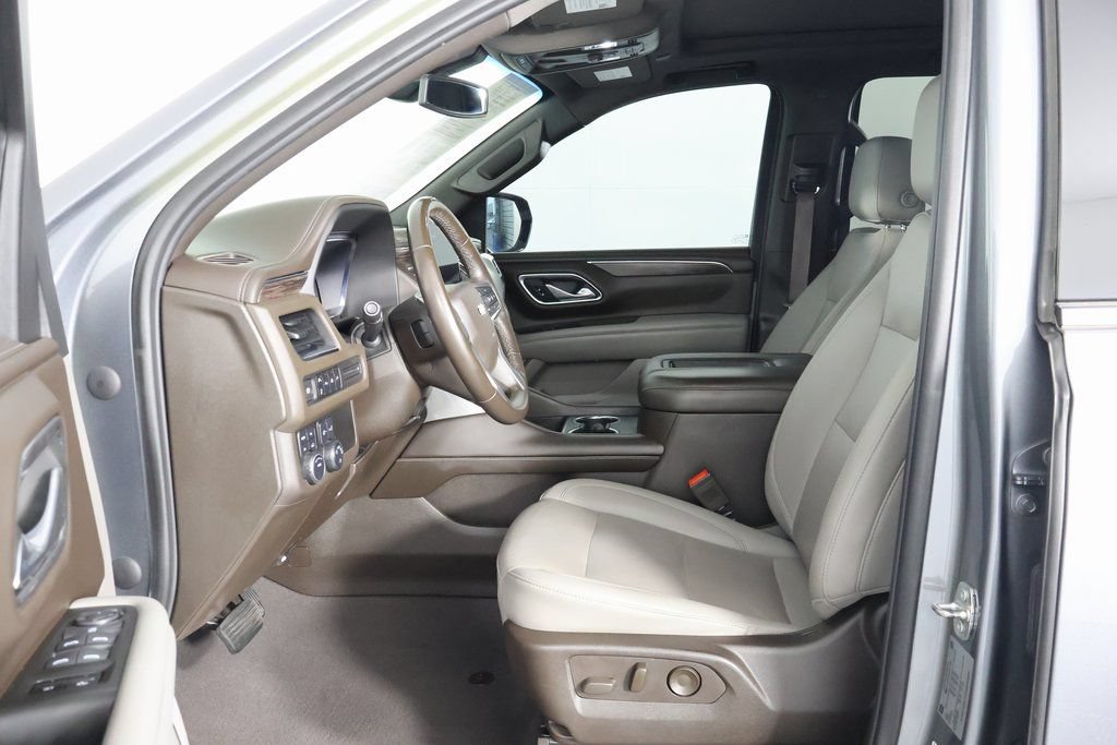 Used 2022 Chevrolet Tahoe LT AWD/4WD image 10