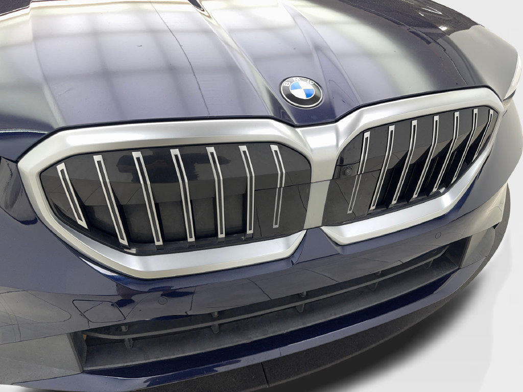 Used 2024 BMW 530i w/ Executive Package RWD image 27