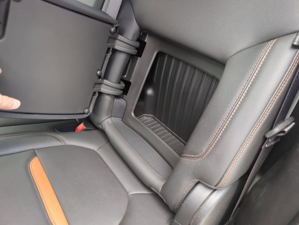 Used 2020 GMC Sierra 1500 AT4 w/ AT4 Premium Package image 12