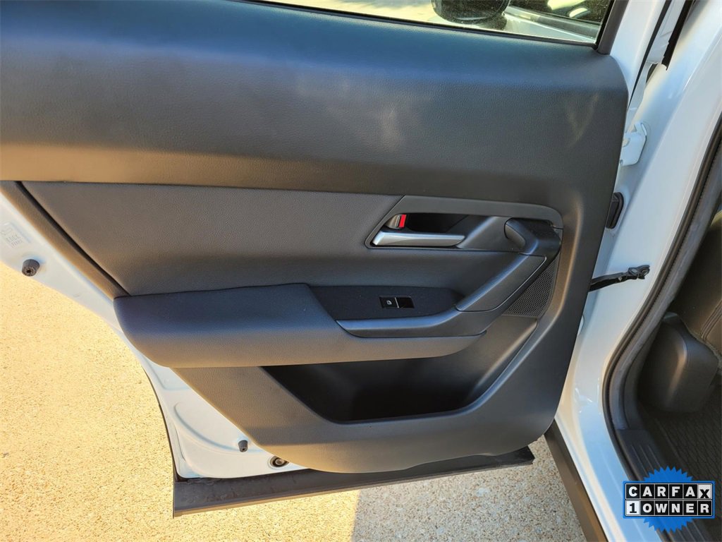 Used 2025 MAZDA CX-50 AWD 2.5 Hybrid w/ Weather Package image 15