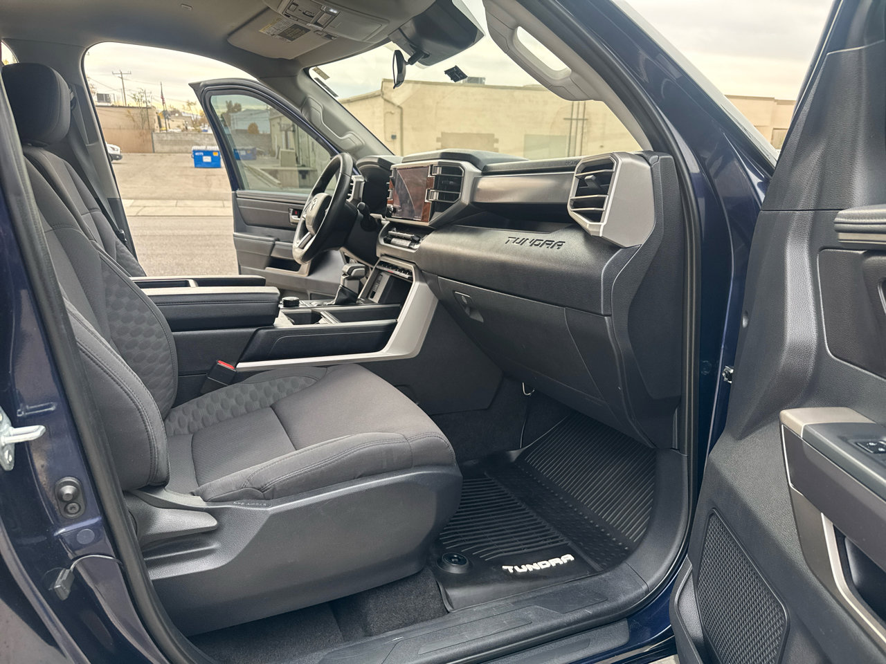 Used 2022 Toyota Tundra SR5 image 19