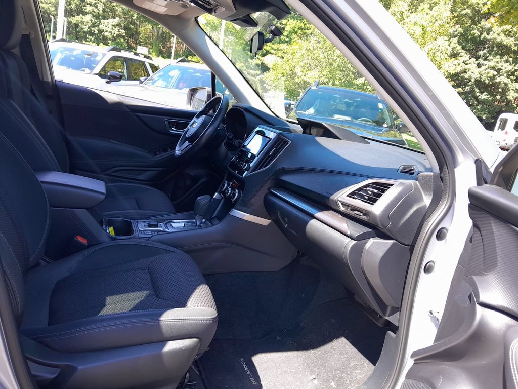 Used 2022 Subaru Forester Premium AWD/4WD image 36