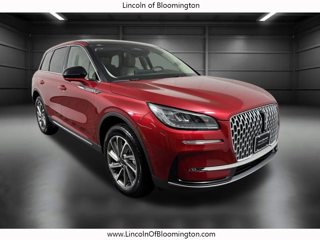 Used 2024 Lincoln Corsair AWD w/ Equipment Group 101A image 11