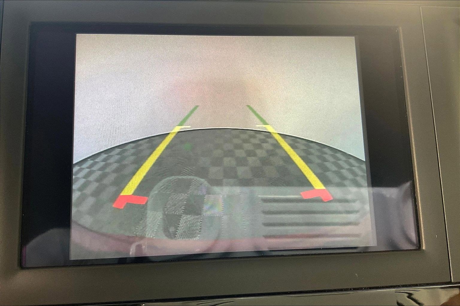 Used 2020 Chrysler Voyager LX w/ Cold Weather Group image 14