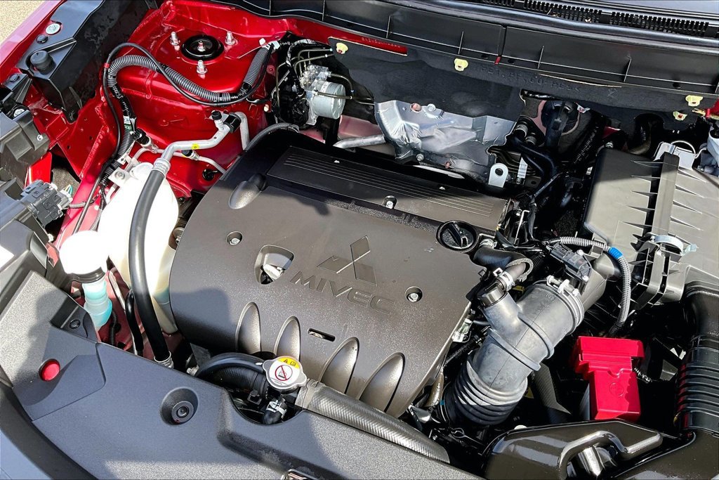 Used 2025 Mitsubishi Outlander Sport AWD image 30