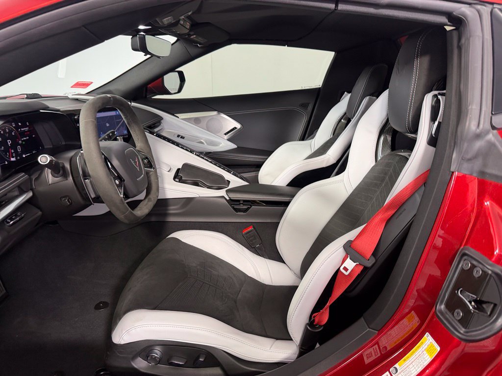 Used 2022 Chevrolet Corvette Stingray Preferred Conv w/ Z51 Performance Package RWD image 20