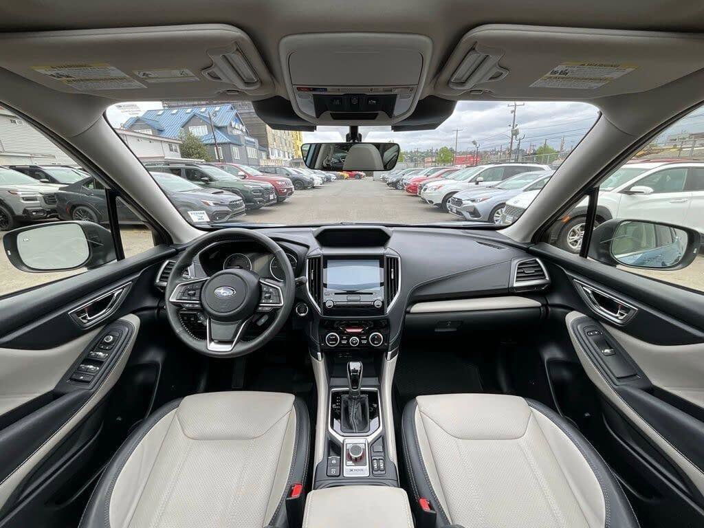 Certified 2023 Subaru Forester Limited AWD/4WD image 17