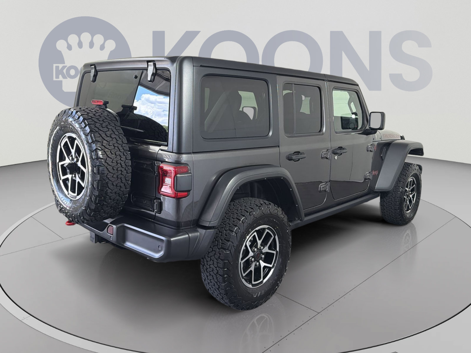 Used 2024 Jeep Wrangler Unlimited Rubicon w/ Safety Group AWD/4WD image 7