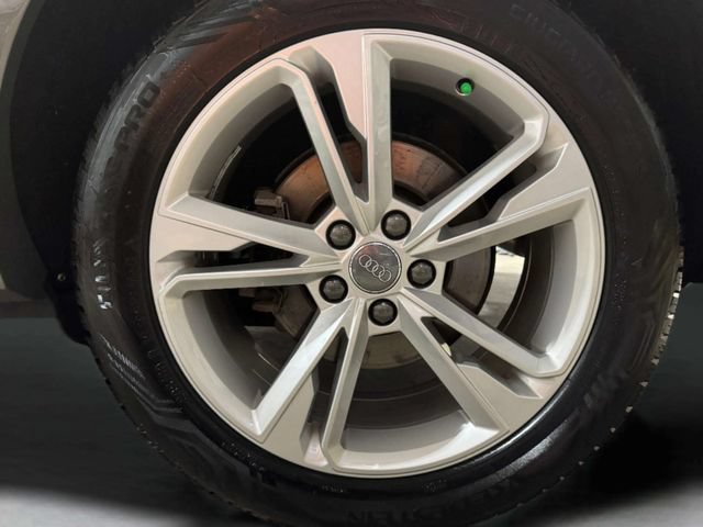 Used 2020 Audi Q3 2.0T Premium w/ Convenience Package AWD/4WD image 33