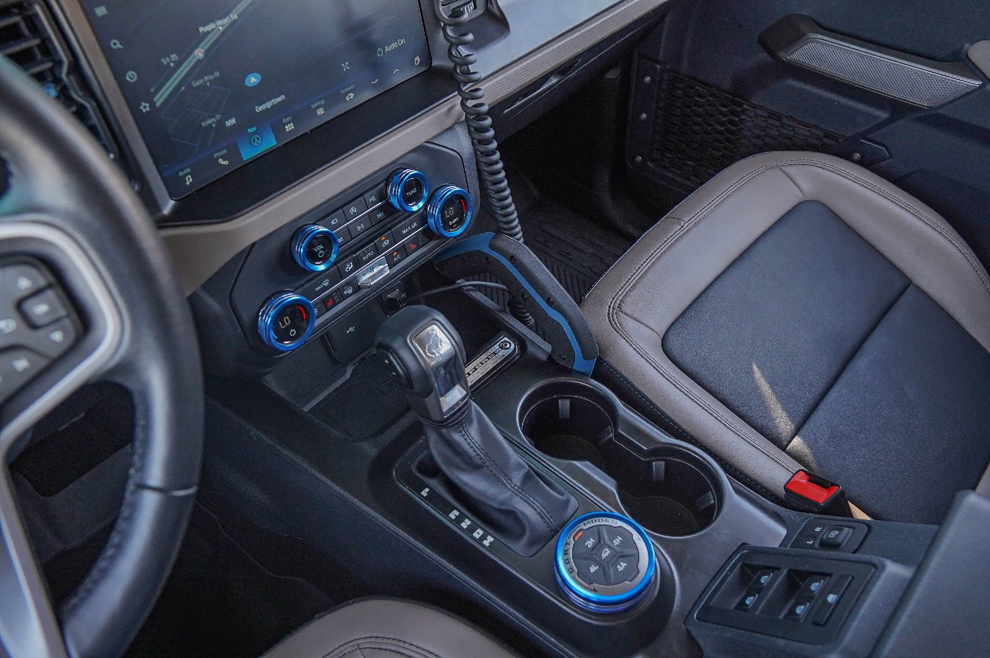 Used 2023 Ford Bronco Wildtrak image 19