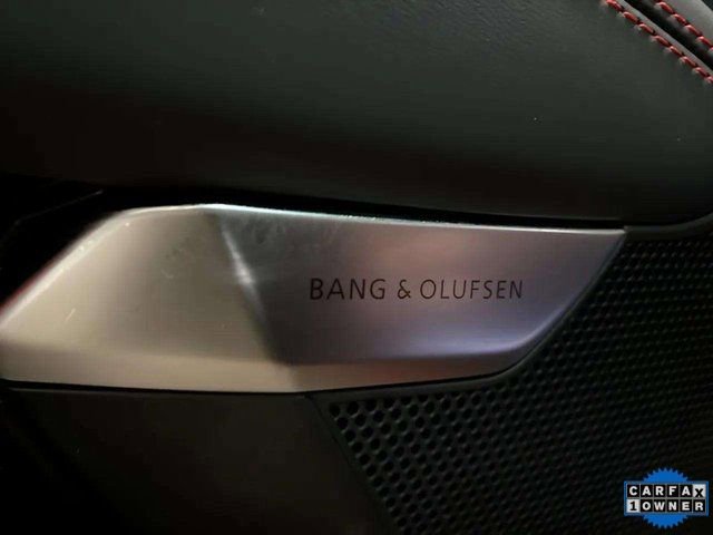 Used 2023 Audi RS e-tron GT image 33