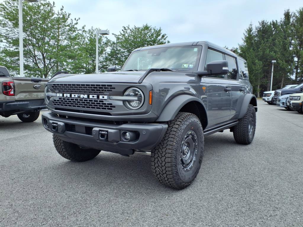 New 2025 Ford Bronco Badlands image 11