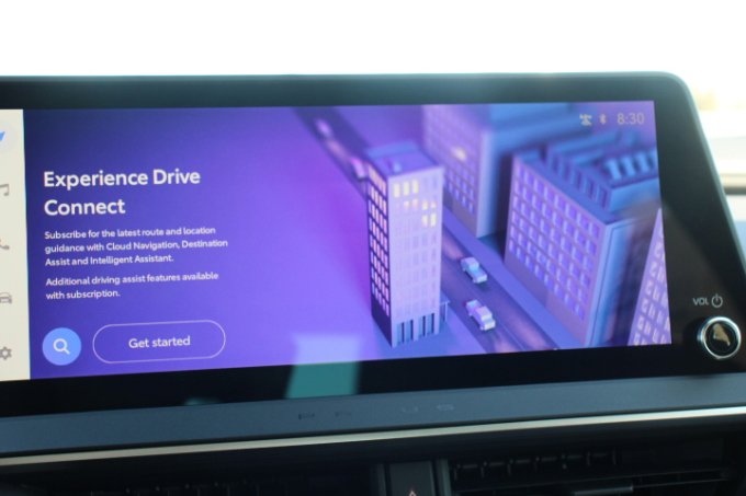 New 2026 Toyota Prius Plug-In Hybrid image 9