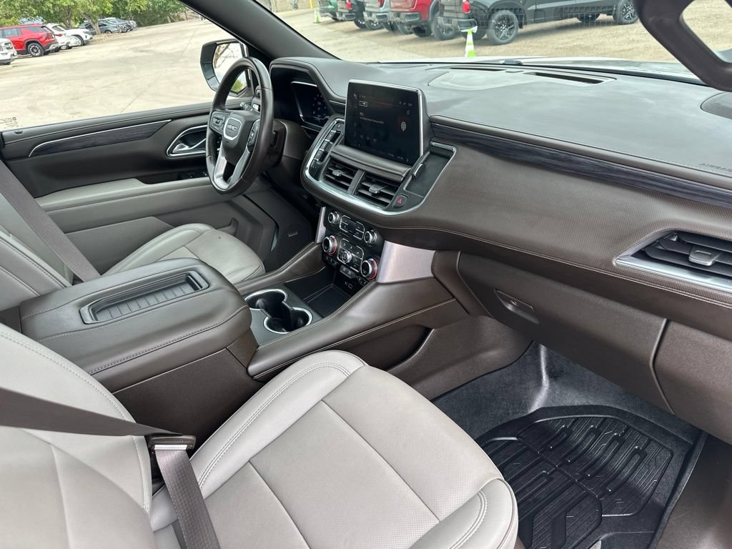 Certified 2022 GMC Yukon SLT AWD/4WD image 32