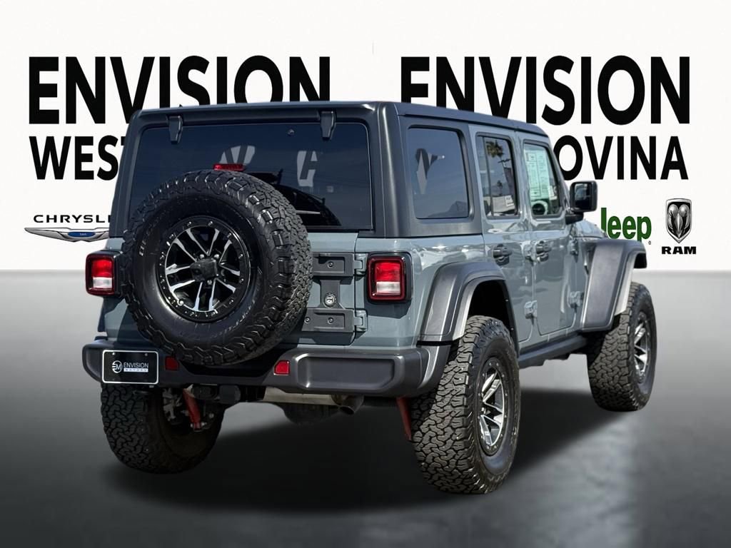 Used 2025 Jeep Wrangler Willys image 11