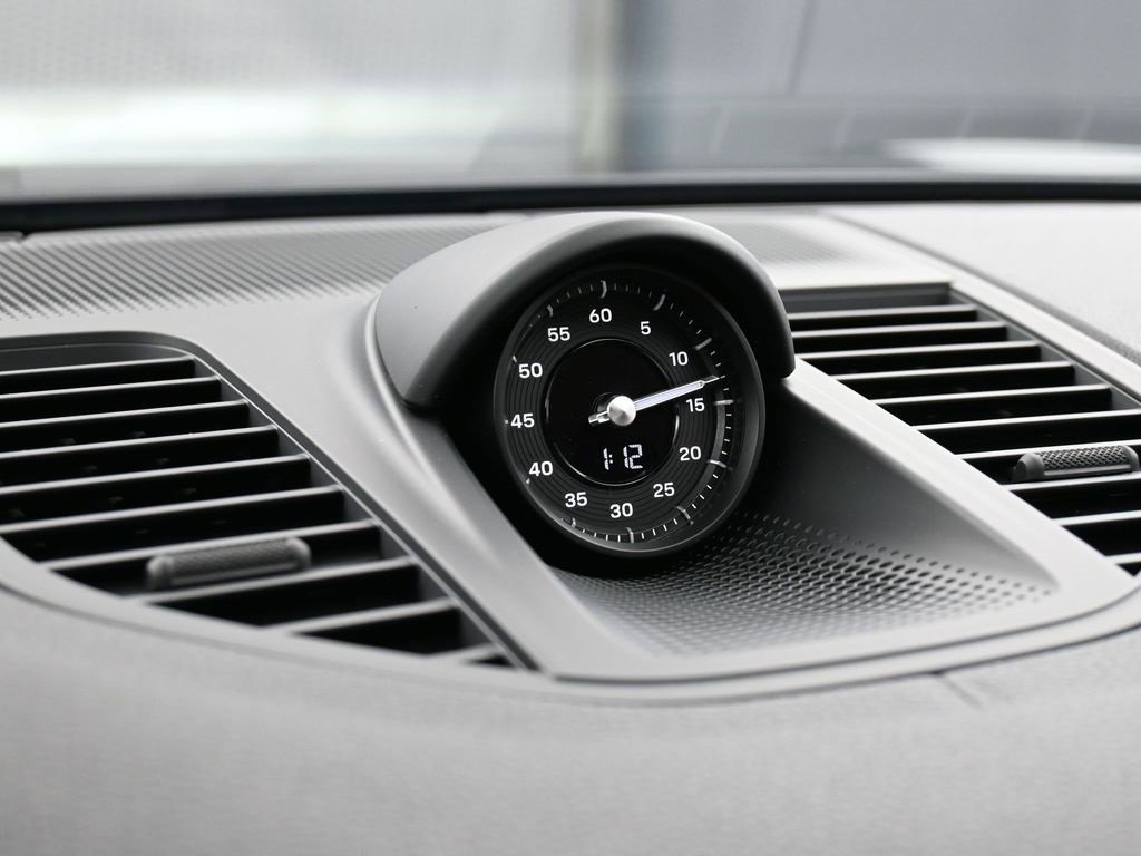 New 2026 Porsche Panamera 4 image 19