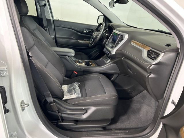 Used 2023 GMC Acadia SLE image 30
