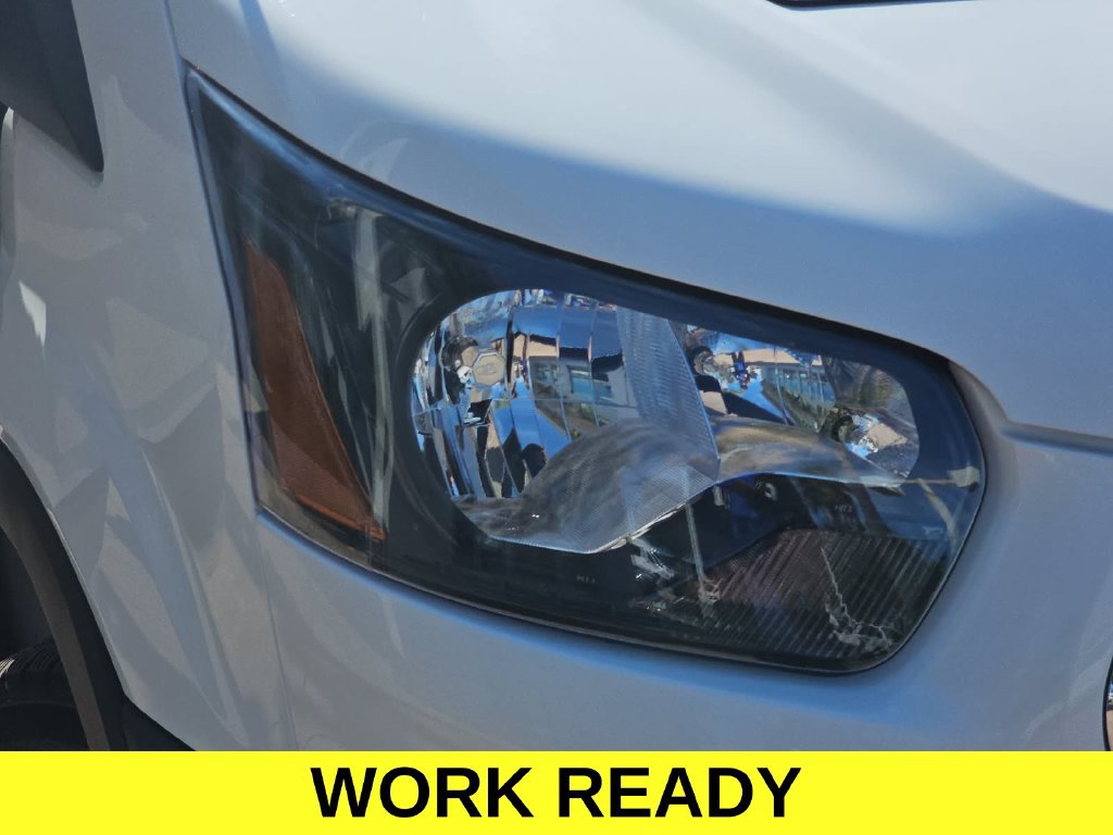 Used 2025 Ford Transit 250 Low Roof w/ Exterior Upgrade Package RWD image 32
