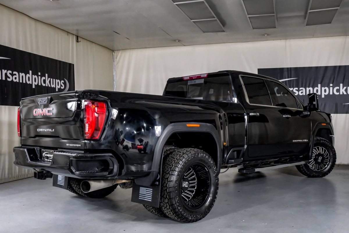 Used 2023 GMC Sierra 3500 Denali w/ Denali Ultimate Package AWD/4WD image 9