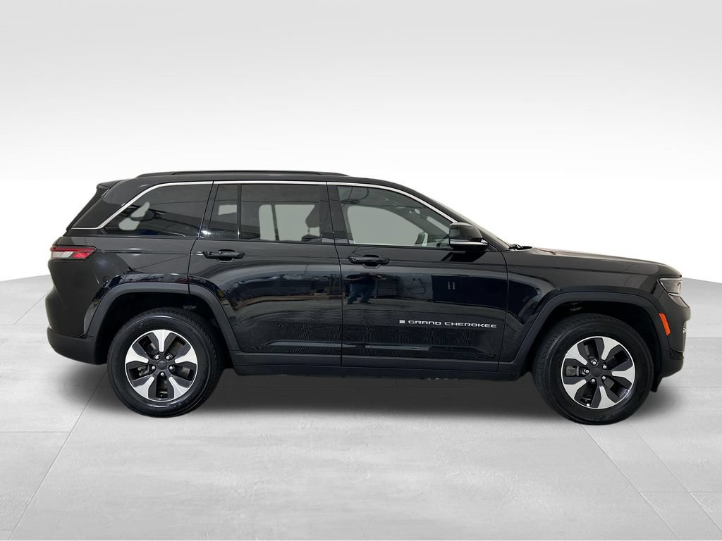 Used 2024 Jeep Grand Cherokee Limited 4xe AWD/4WD image 7