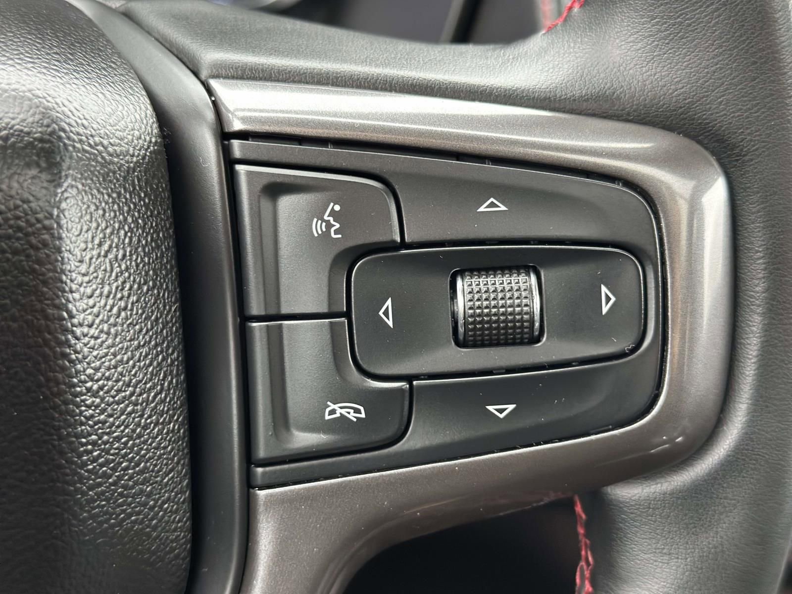 Certified 2023 Chevrolet Suburban RST w/ Luxury Package image 15