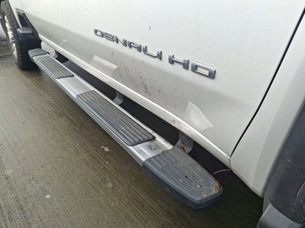 Used 2020 GMC Sierra 3500 Denali image 5