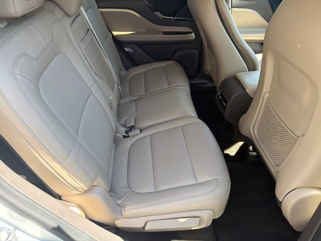 Used 2022 Lincoln Corsair FWD image 16