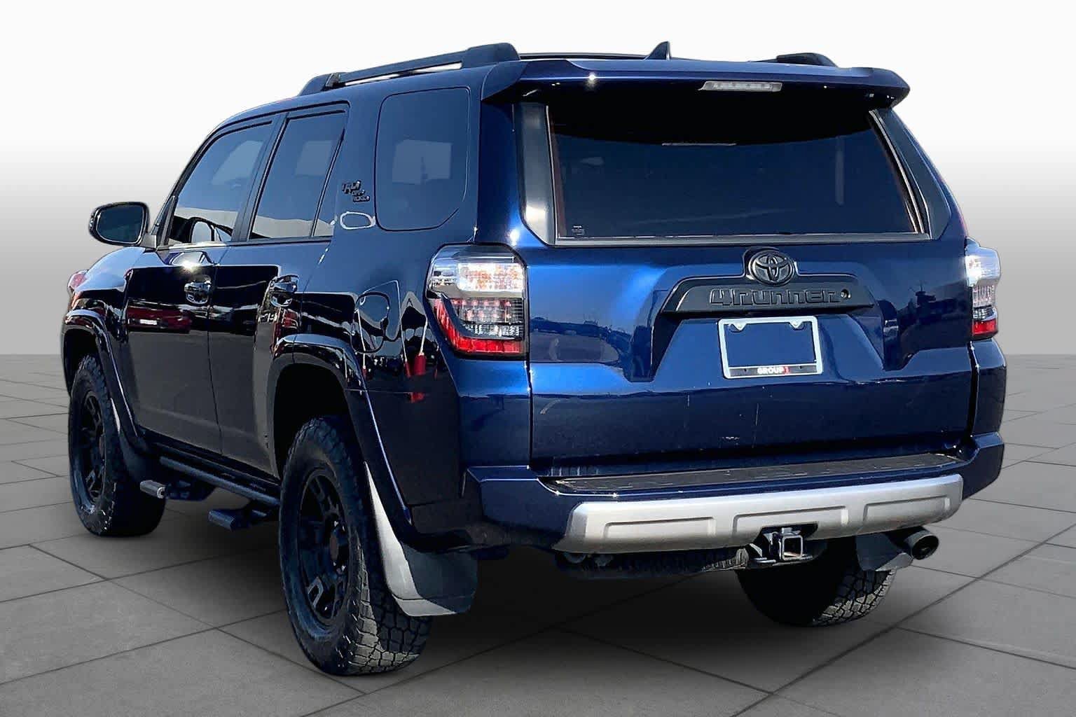 Used 2019 Toyota 4Runner TRD Off-Road Premium AWD/4WD image 12