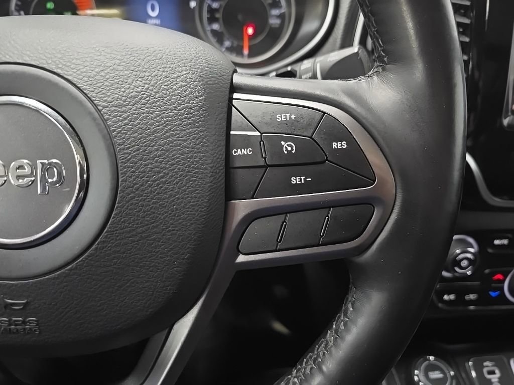 Used 2019 Jeep Cherokee Limited AWD/4WD image 21