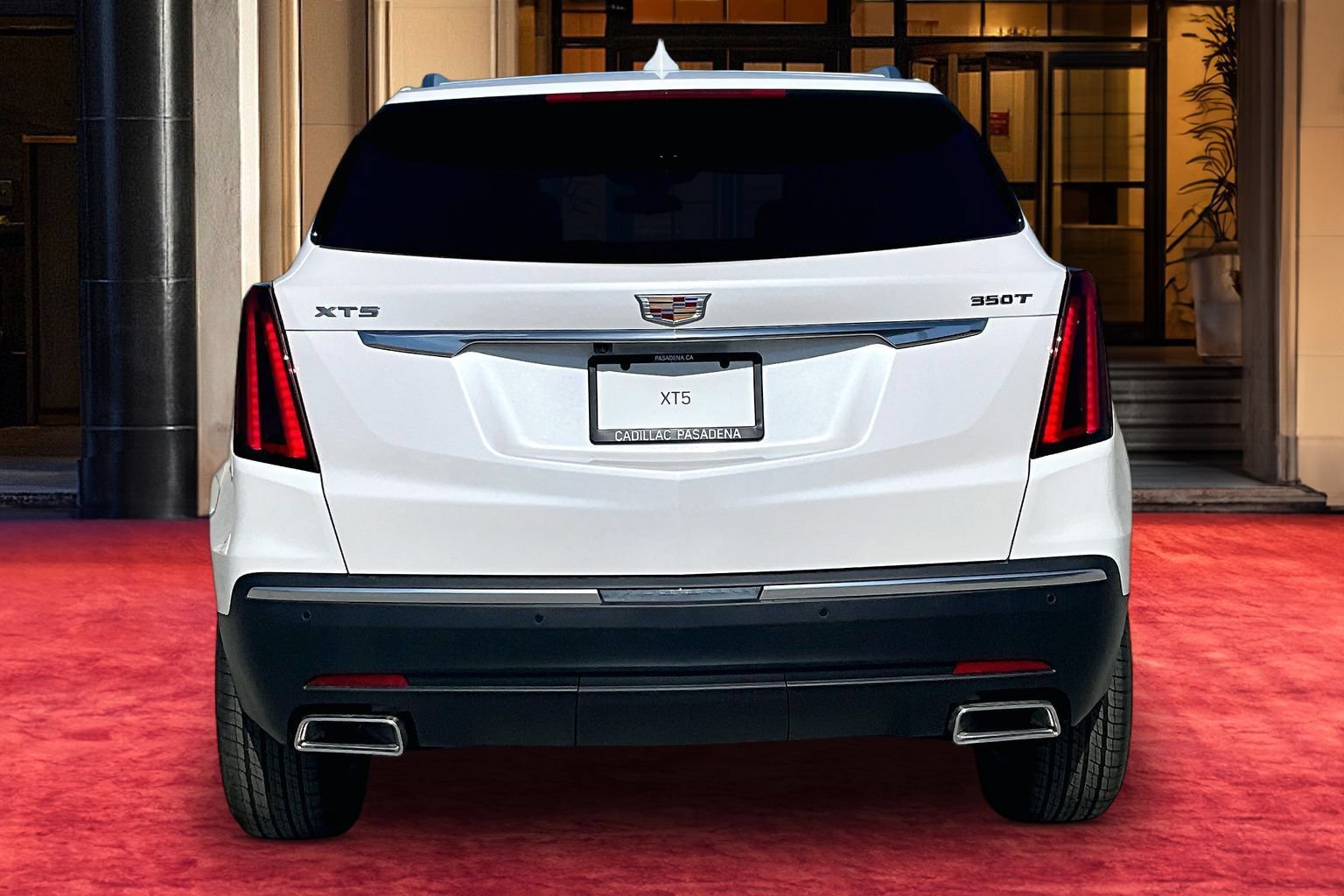 New 2026 Cadillac XT5 Luxury w/ LPO, Floor Liner Package FWD image 5